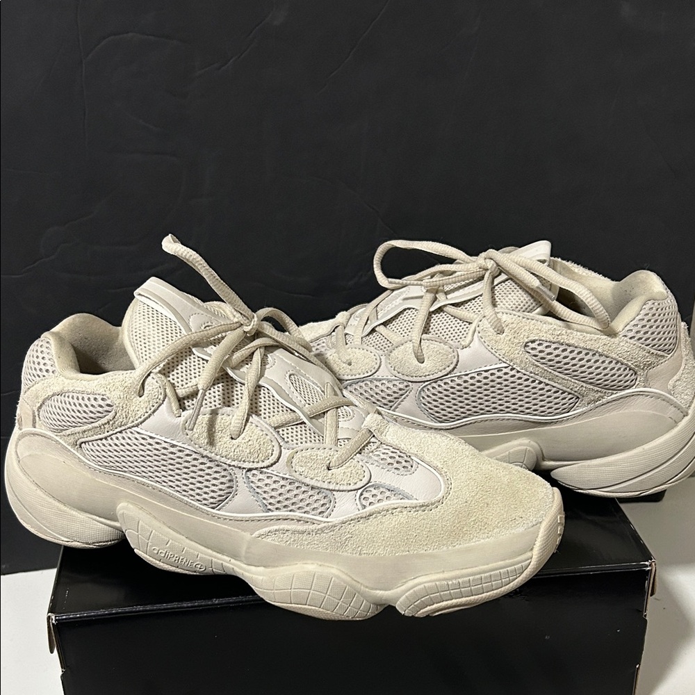 Adidas Yeezy 500